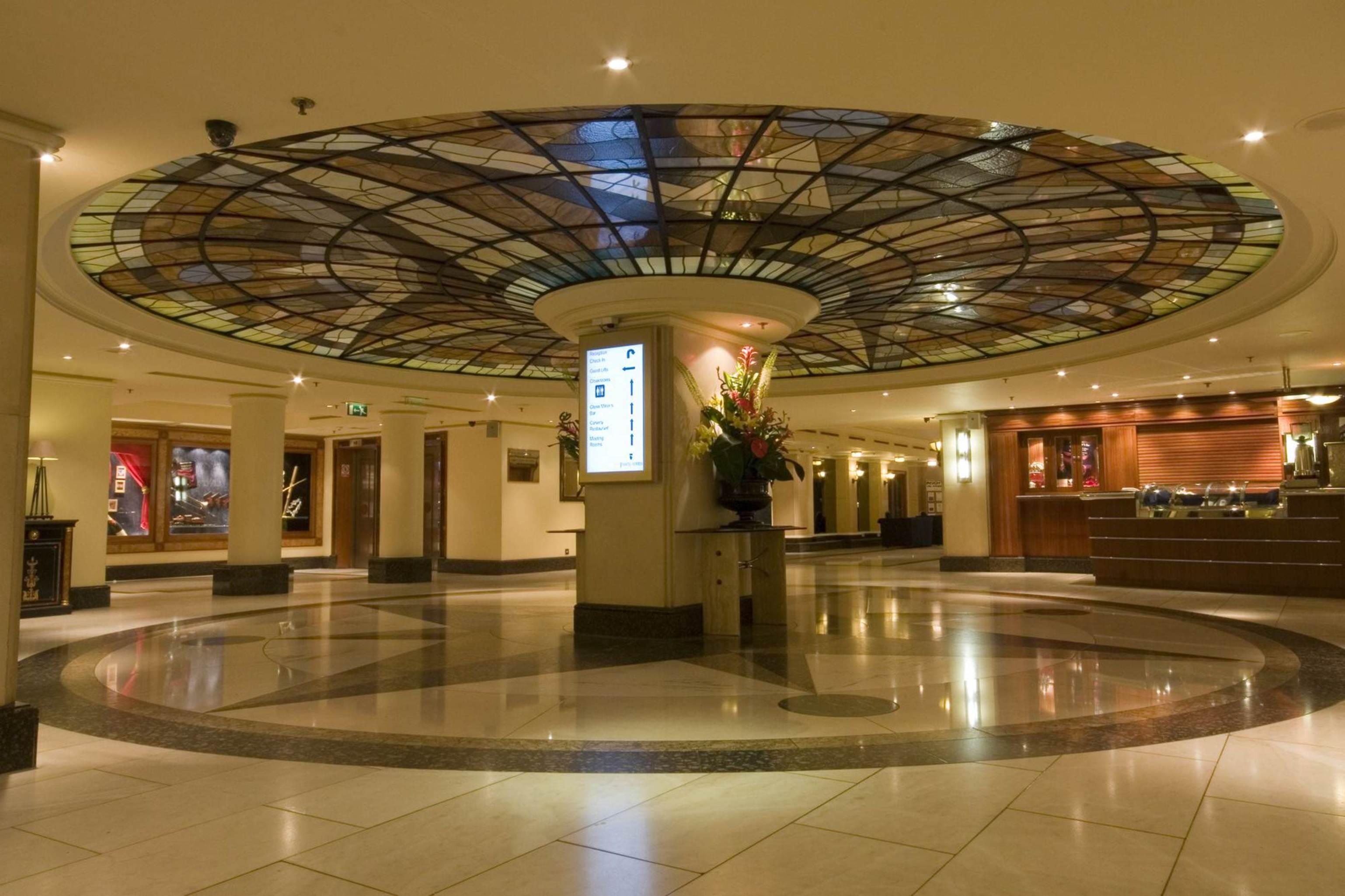 Thistle London Marble Arch Hotel Interior photo